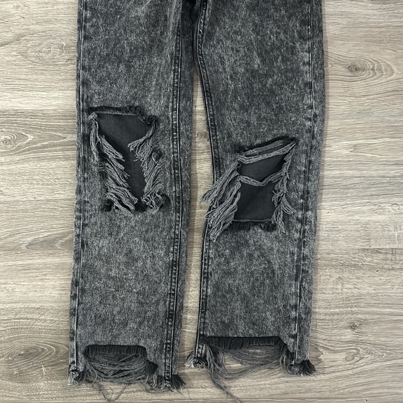 NWT Free People Maggie Mid Rise Destroyed Jeans Size 24 Bottlerocket - Picture 13 of 16